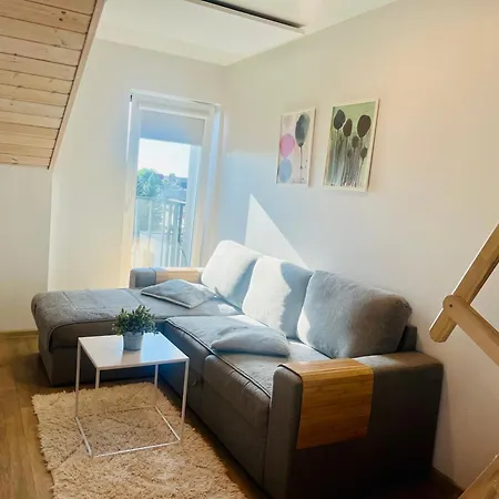 Apartamentai Su Terasa Διαμέρισμα *